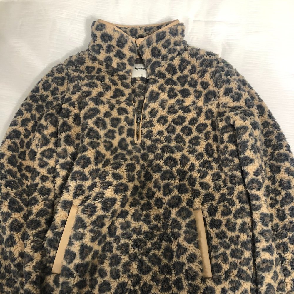 Abercrombie & Fitch Sherpa